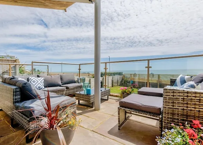 Cliff Top Heights-Beach Front House Near Brighton